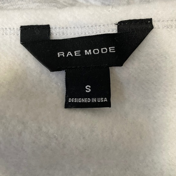 NEW Rae Mode Off Shoulder Fleece Top Grey Small - Picture 4 of 4